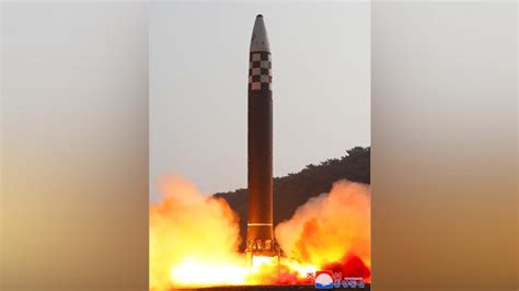 Korea Utara Tembakkan Rudal Balistik Antarbenua Diduga Hwasong