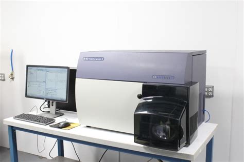 BD FACSCanto II Flow Cytometer 2 Lasers 6 Colors 8 Detectors AV