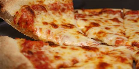 This state has the most expensive pizza in the country — almost $27 for ...