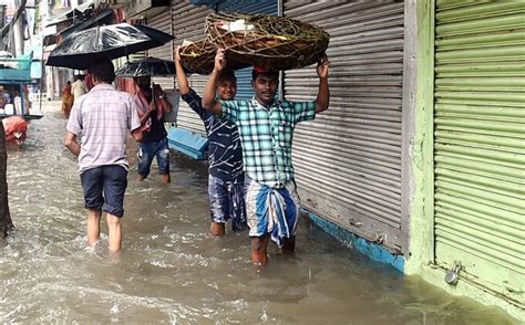 Heavy Rain Lashes And Caused Flooding In West Bengal Photos Hd Images