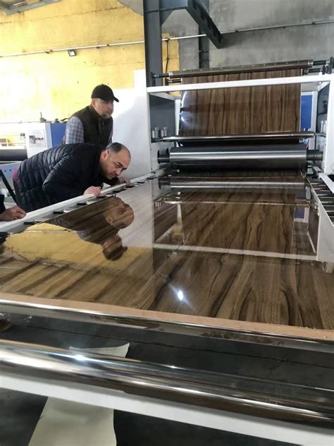 Pur Hot Melt Glue Laminating MachineCompact Machine Line For PVC PET HPL On MDF WPC Plywood