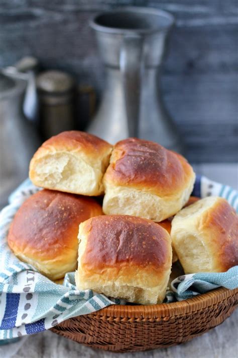 Par Baked Dinner Rolls Karens Kitchen Stories