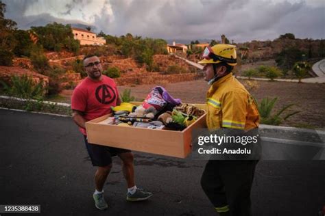 El Paso Earthquake Photos and Premium High Res Pictures - Getty Images