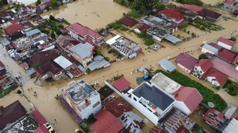 Lebih 2 Pekan Banjir Kerinci Sungai Penuh Belum Surut 40 Ribu Jiwa