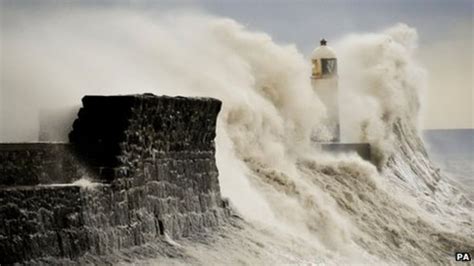 Tidal Storm Surge Warning And Gales For Wales Bbc News