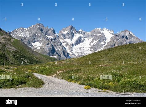 Col Du Lautaret Banque De Photographies Et Dimages Haute R Solution