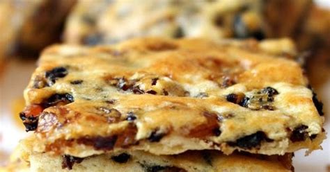 Golden Raisin Biscuit Cookies Delicious Recipe Idea