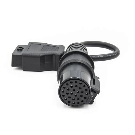 Adaptador Diagnosis OBD Para Iveco 30 Pin A 16 Pin OBD2