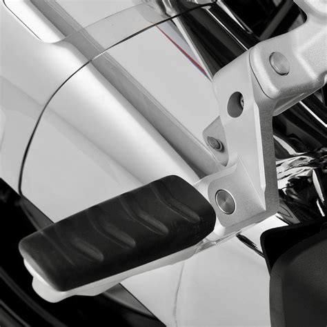 Passenger Footrest Lowering Kit Silver