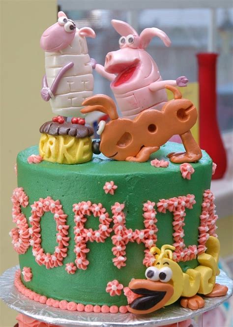 Word World Cake And Cupcakes - CakeCentral.com