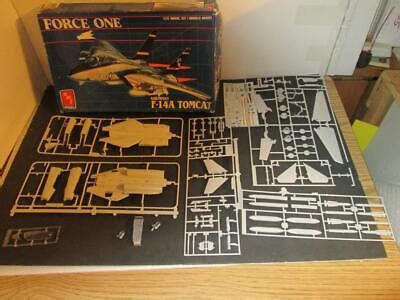 AMT 1 72 8698 Force One Grumman F 14A Tomcat Open Box Used EBay