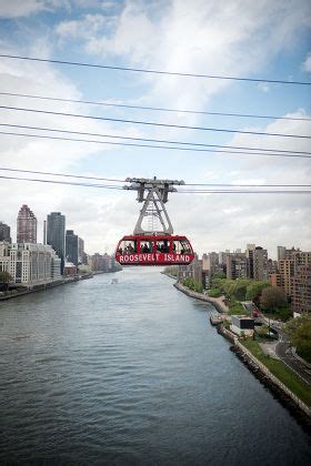 500 Aerial tramway Stock Pictures, Editorial Images and Stock Photos ...