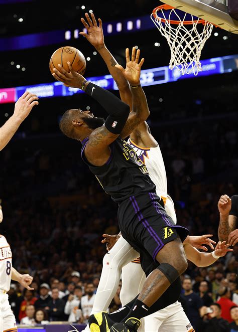 Lebron James Leads Lakers To In Season Tournament Semifinal