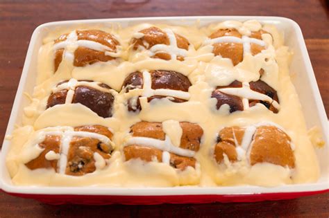 Hot Cross Bun Banoffee Pudding Stay At Home Mum
