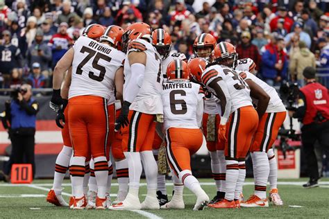 Predicting The Winner Of Steelers Vs Browns Week 17 Behind The