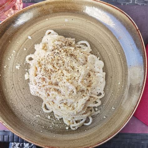 Rifugio Romano Roma Italy Cacio E Pepe Con Tartufo Veg Review Abillion