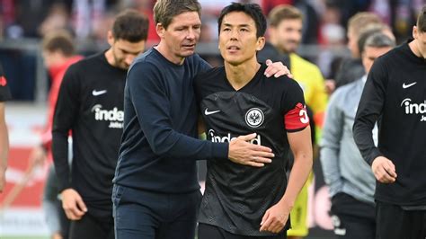 Eintracht Frankfurt Oliver Glasner Baut Um Konsequenzen F R Mehrere