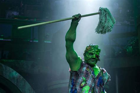 Review Of Toxic Avenger 5 Stars