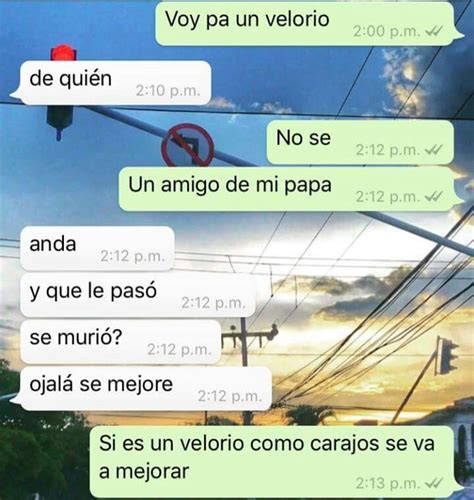 Mientras tanto en una conversación de WhatsApp Meme subido por