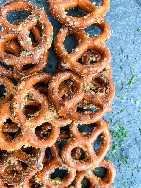 Easy Ranch Pretzels Recipe Bees In A Pod