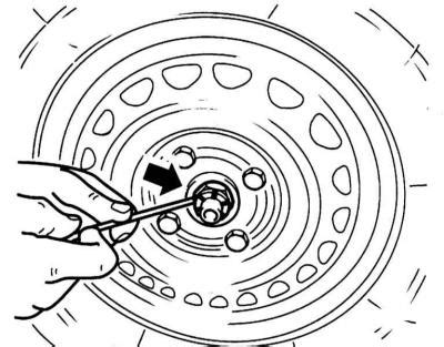 Регулировка зазора в колесном подшипнике Опель Корса B 1993 2000