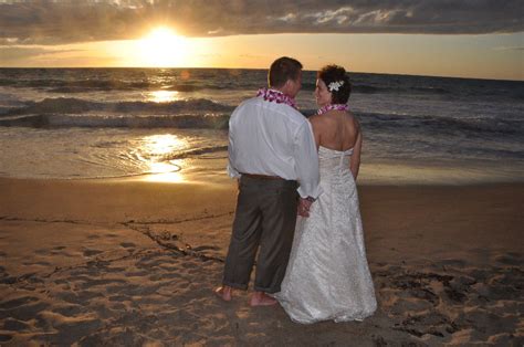 KonaBeachWedding.net - Hapuna Beach