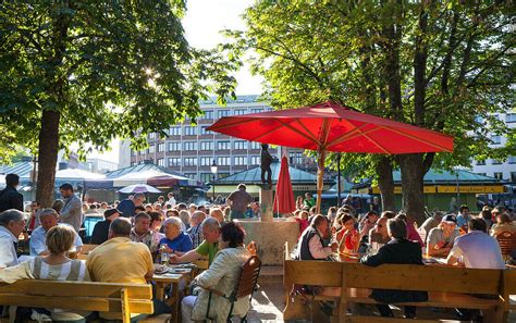 Biergarten am Viktualienmarkt München Bild kaufen 70469242