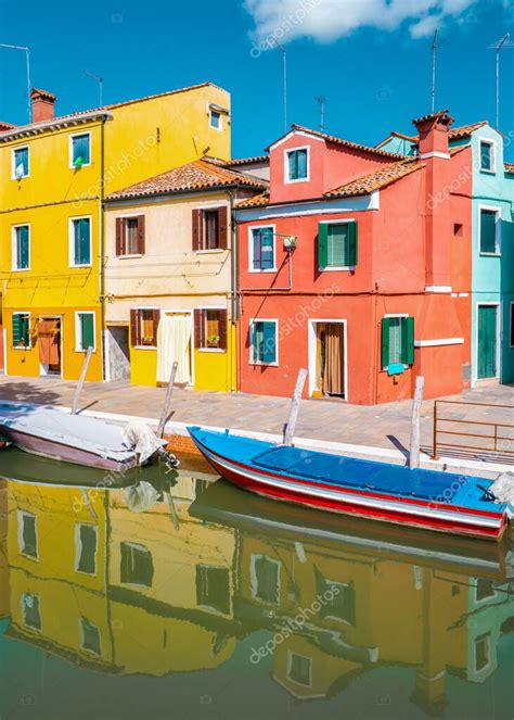 Venecia Italia Isla De Burano Venecia Casas Coloridas Arquitectura En