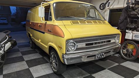 1972 Dodge B100 Tradesmen Shorty Motorcycle Hauler Van Build 225 Slant Six 3 Speed Youtube