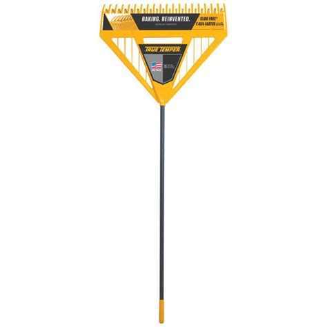 10 Best Leaf Rakes for 2020 | The Family Handyman