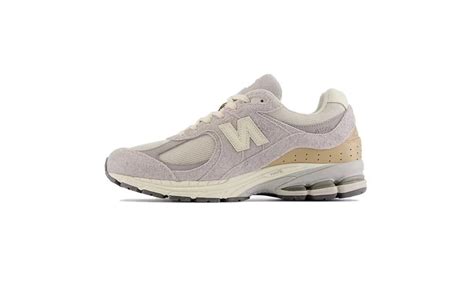 New Balance 2002R Rain Cloud Angora M2002RSA Dead Stock