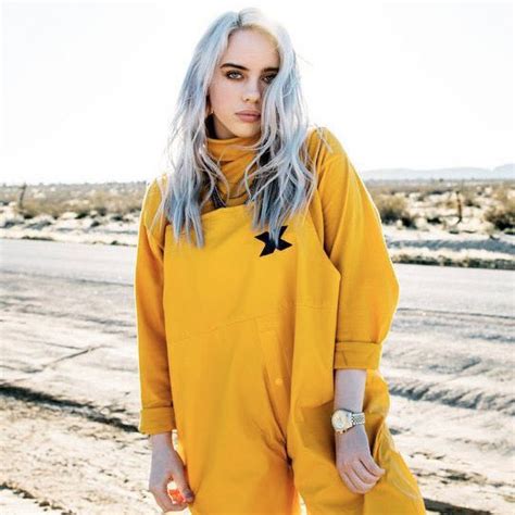 Billie Eilish Data² on Twitter ℹ Hace 6 años Billie Eilish lanzó