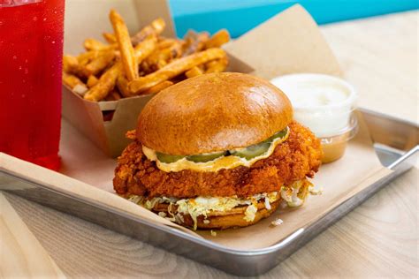 Houstons Love For Fried Chicken Sandwiches Continues With Restaurant