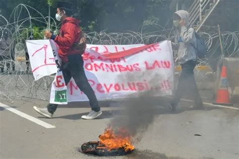 Demo 20 Oktober Mahasiswa Dan Buruh Kembali Tolak Omnibus Law