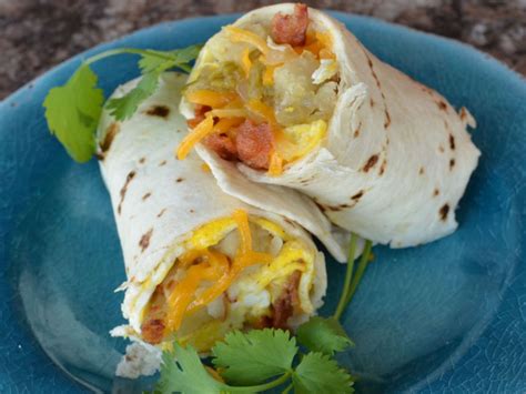 New Mexico Green Chile Breakfast Burritos Recipe