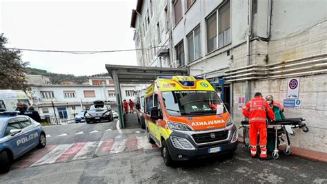 Troppi Pazienti Va In Tilt Il Pronto Soccorso Della Spezia Il Secolo Xix