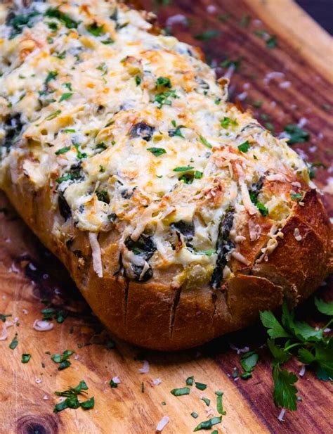 Spinach Artichoke Pull Apart Bread