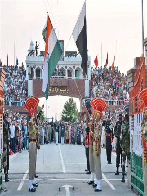 Interesting facts about Wagah Border Flag Ceremony - MindStick ...