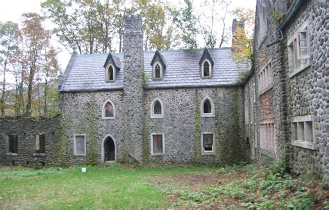 The Medieval-Inspired and Derelict Dundas Castle In the Catskill ...