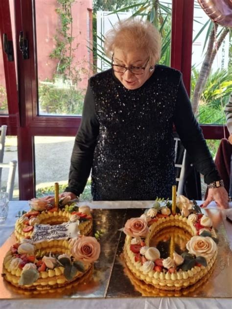 Potenza Picena Parenti Da Tutta Italia Per Alida Grande Festa Per Il