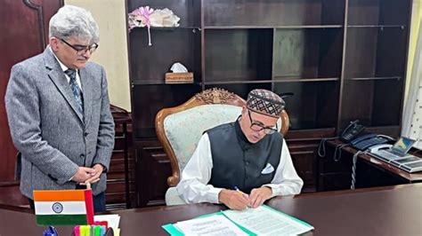 Omar Abdullah Led Cabinet Passes Resolution For Jammu And Kashmir