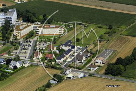 Votre Photo A Rienne Ballainvilliers La Grange Aux Cercles