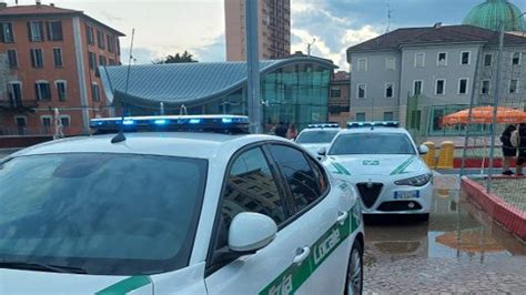 Seregno Controlli Della Polizia Locale Barista Denunciato Perche