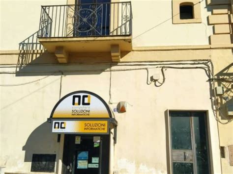 Vendita Villa Unifamiliare In Piazza Umberto I Bari Buono Stato