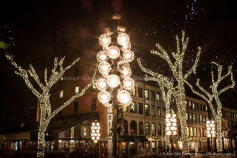 Boston - Faneuil Hall Quincy Market at Christmas | Robert Gillis New ...