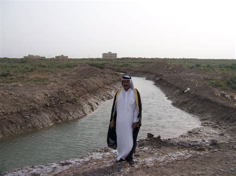 Iraqis improve irrigation in Amarah | Article | The United States Army