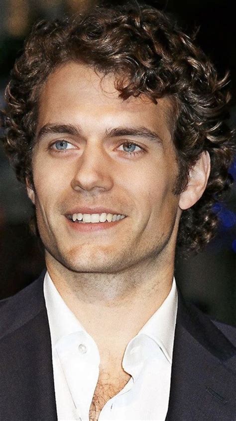 Henry Cavill Medium Curly Hair Styles Men Haircut Curly Hair Wavy