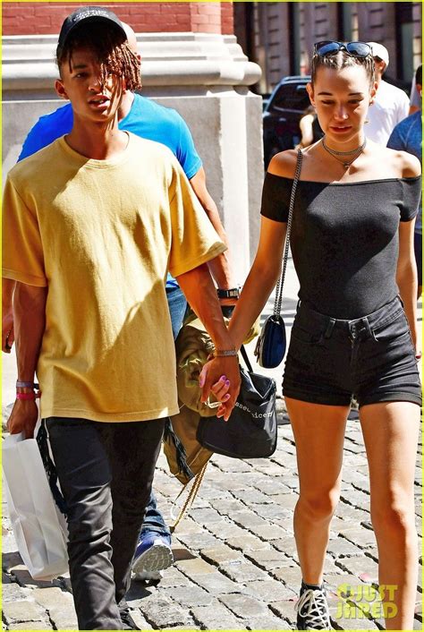 Jaden Smith Holds Girlfriend Sarah Snyder's Hand in NYC … Willow Smith ...