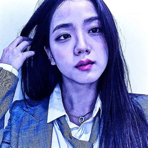 Jisoo Pfp In 2022 Aesthetic Pictures Aesthetic Cross Necklace