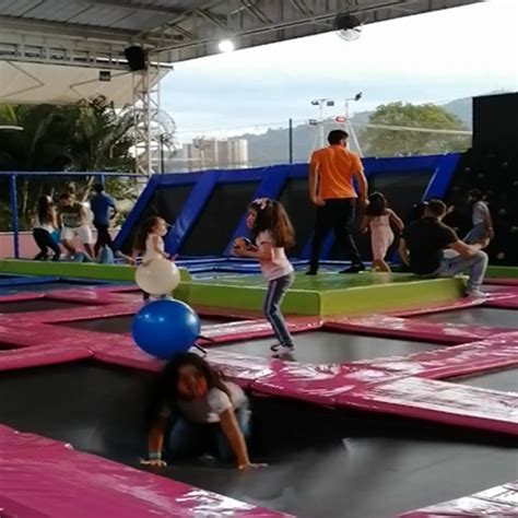 ATRACCIONES Enjoytrampolinepark Parque De Trampolines